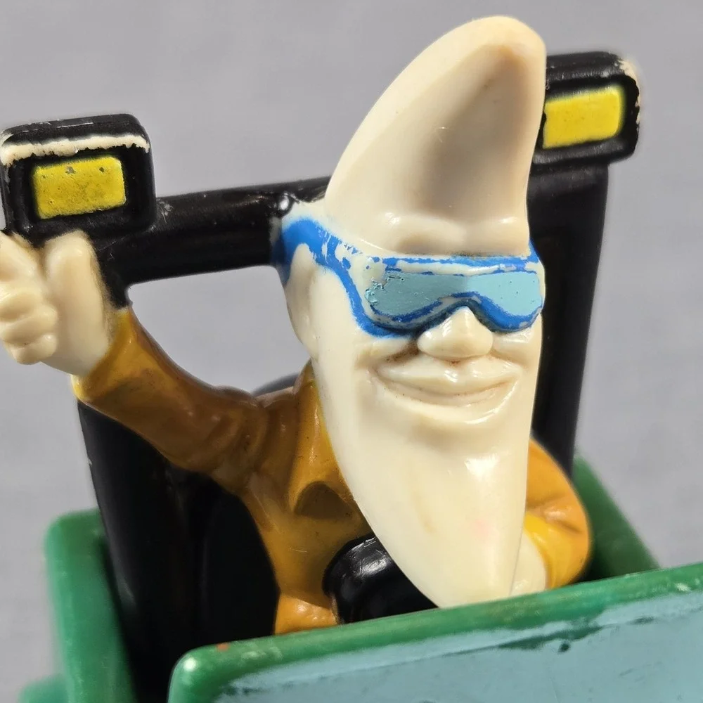 Vintage 1988‎ McDonald's Mac Tonight Moon Man in Green Jeep Retro Happy Meal Toy